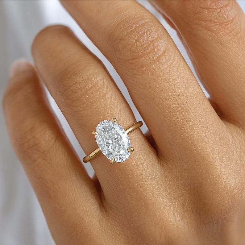 Ovalis™ Moissanite Solitaire Ring