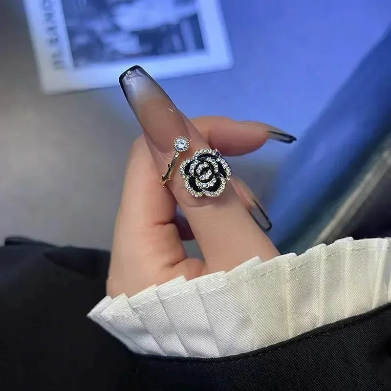 Elegant black rose ring — a touch of mystery and charm