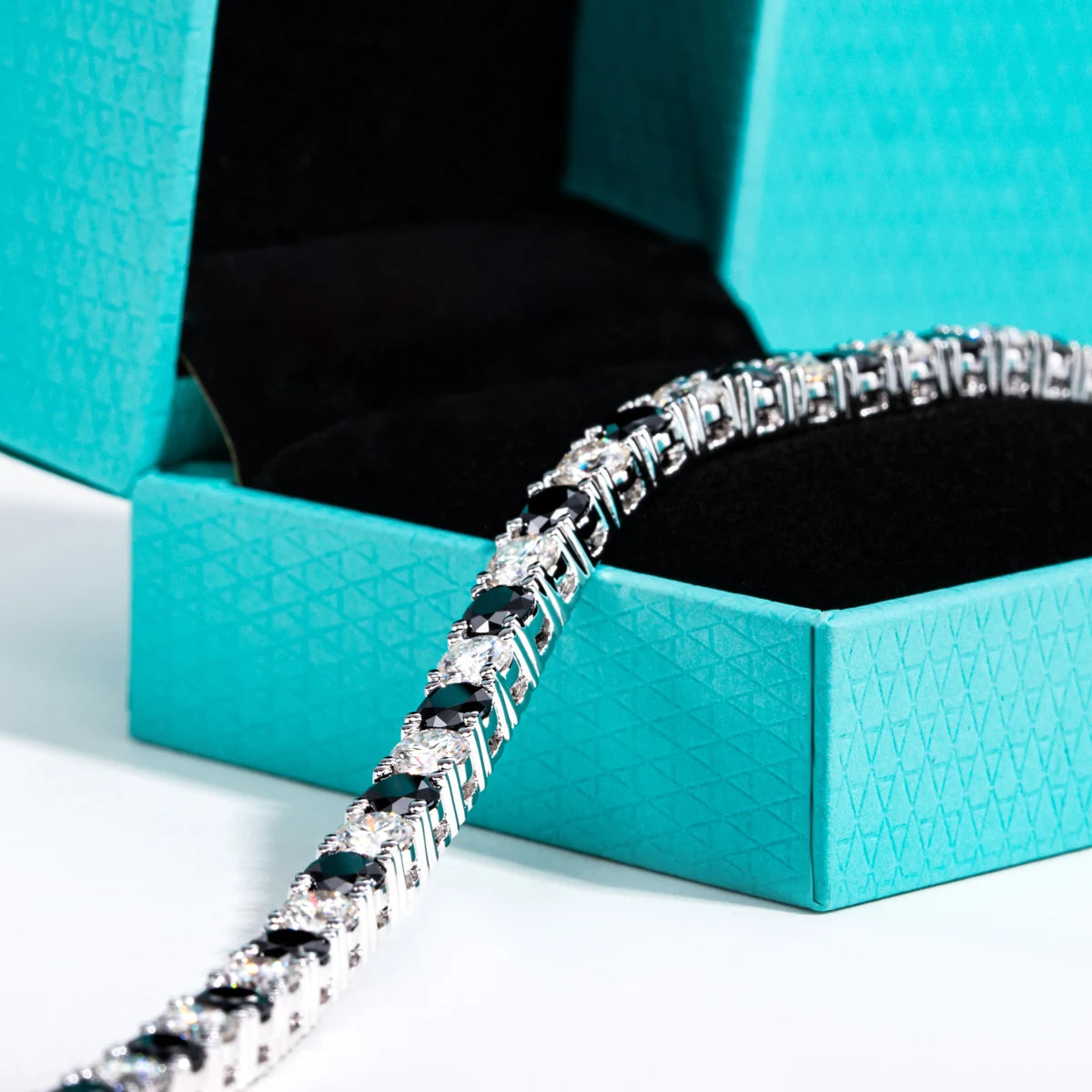 Noir Elegance Bracelet