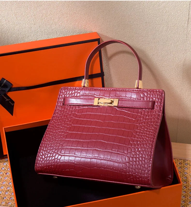 Luxurious Large Capacity Crossbody Handbag