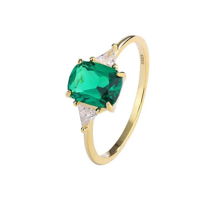 Emerald Gemstone Rings for Women Retro Luxury Ring 925 Sterling Silver