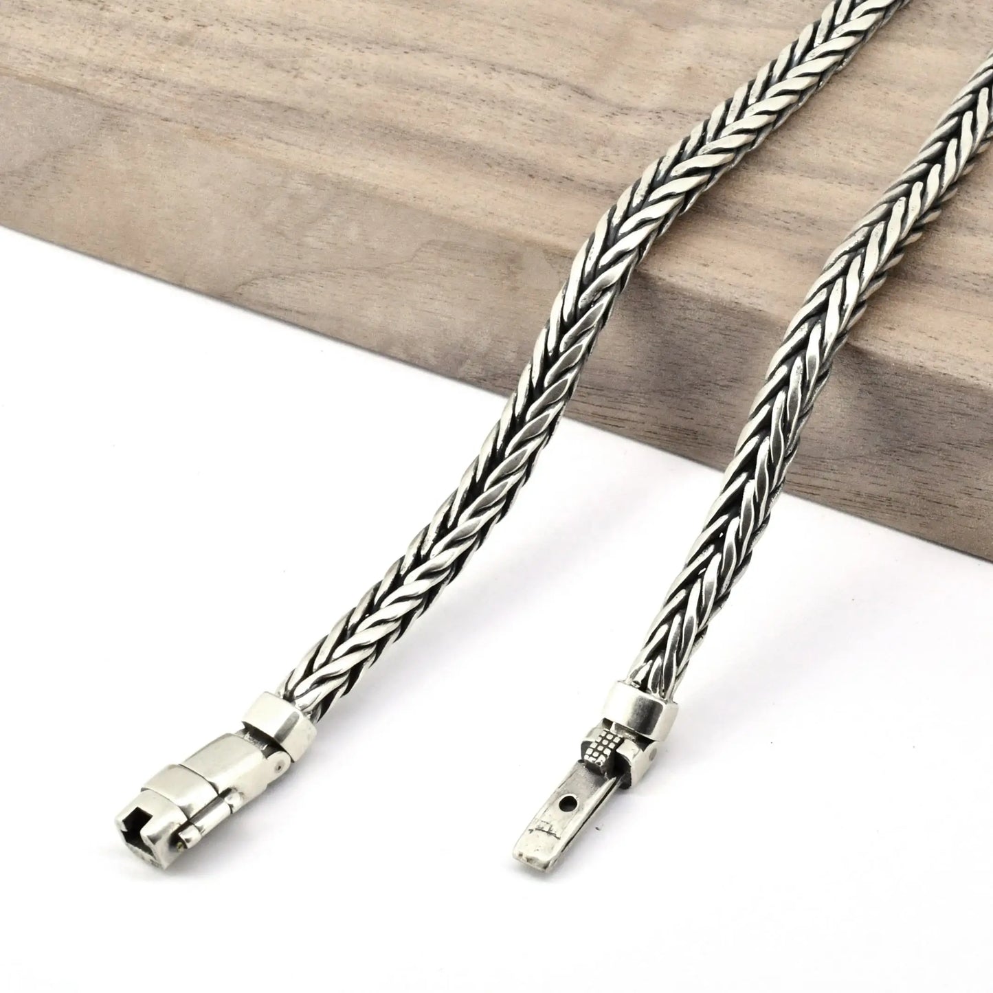 Men’s Retro Keel Bracelet – Pure Silver Power