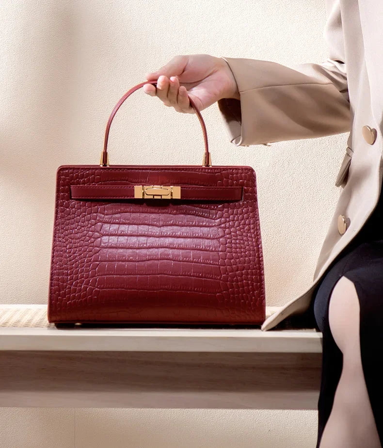 Luxurious Large Capacity Crossbody Handbag