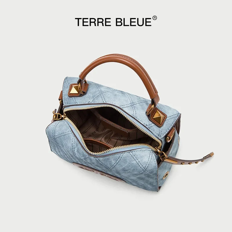 Versatile Commuter Bag Women's