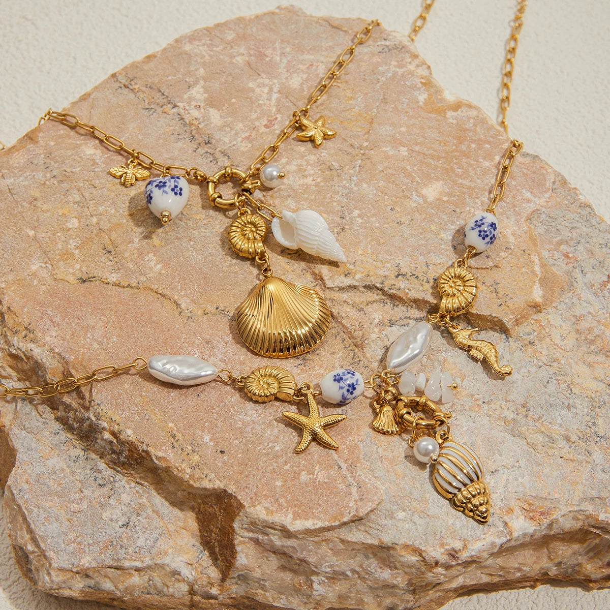 Zora Bohemian Style Multi-pendant Marine Element Shell Necklace 18K Gold-plated Stainless Steel Trend Jewelry