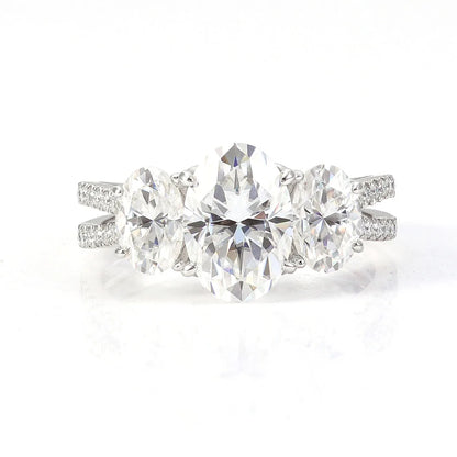 Majestic Oval Radiance Ring