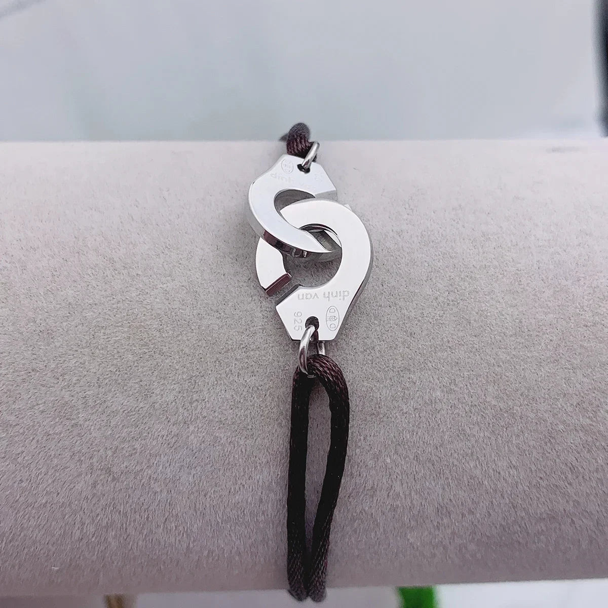 High Quailty Stainless Steel Handcuff Bracelet