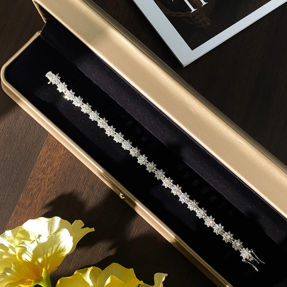 Fleur de Lumière Bracelet