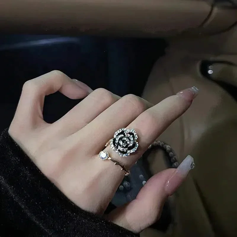 Elegant black rose ring — a touch of mystery and charm