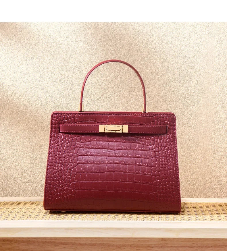 Luxurious Large Capacity Crossbody Handbag