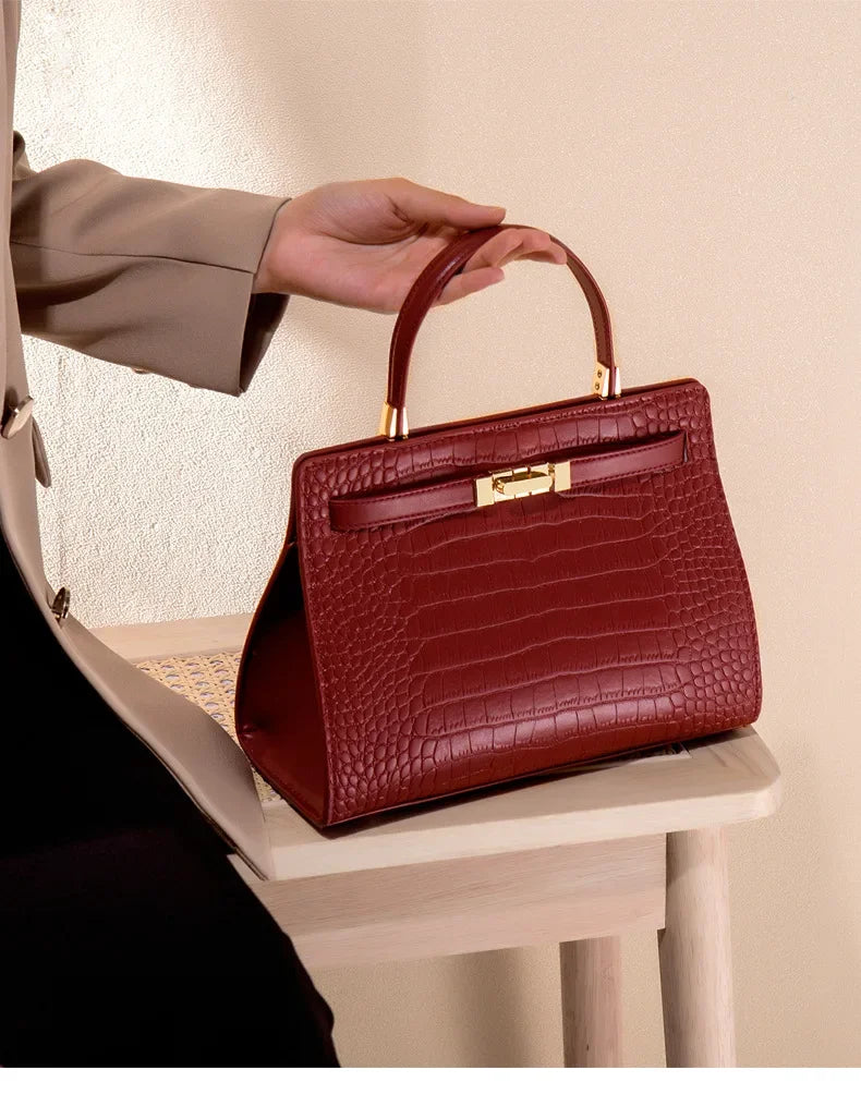 Luxurious Large Capacity Crossbody Handbag