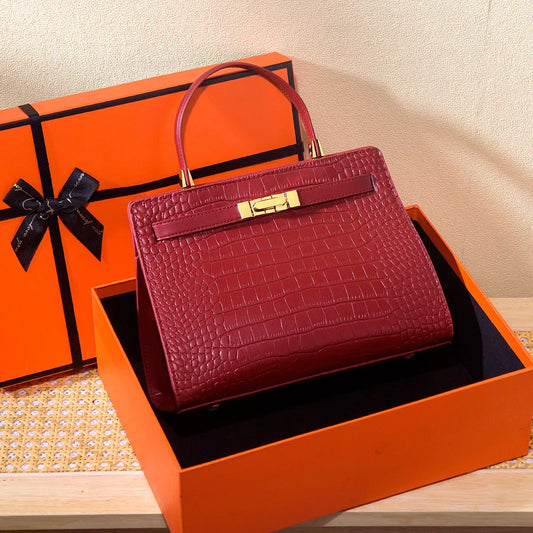 Luxurious Large Capacity Crossbody Handbag