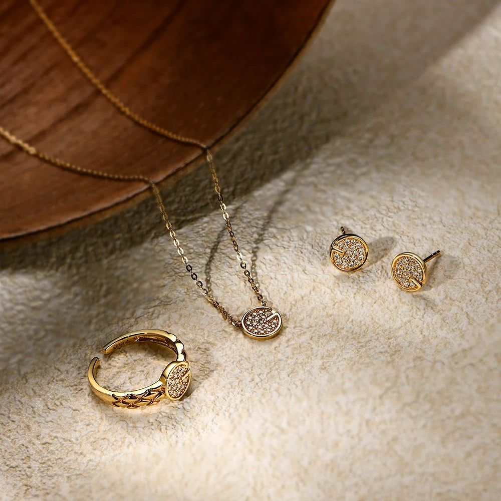 Nova Luxe Set – Where Modern Luxury Meets Timeless Shine