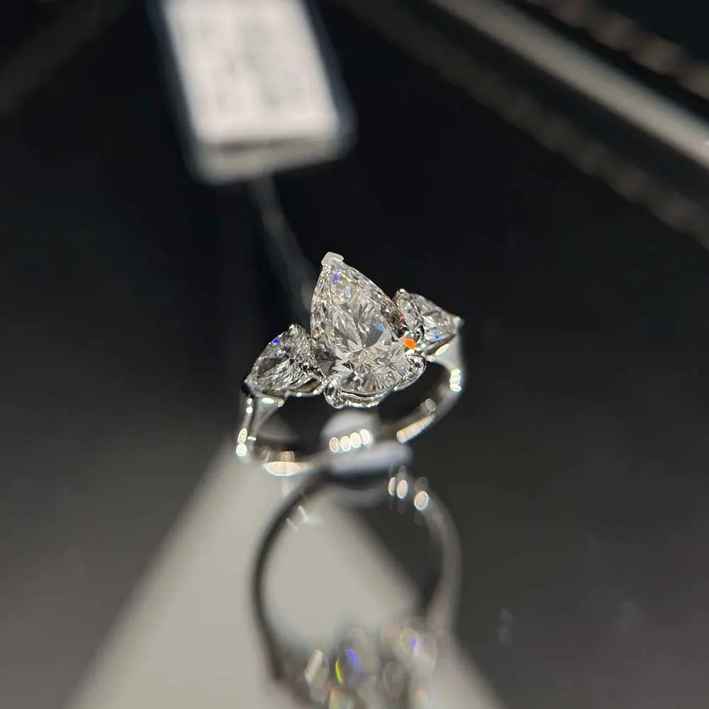 Royal Sovereign 2 Carat Moissanite Majesty Ring