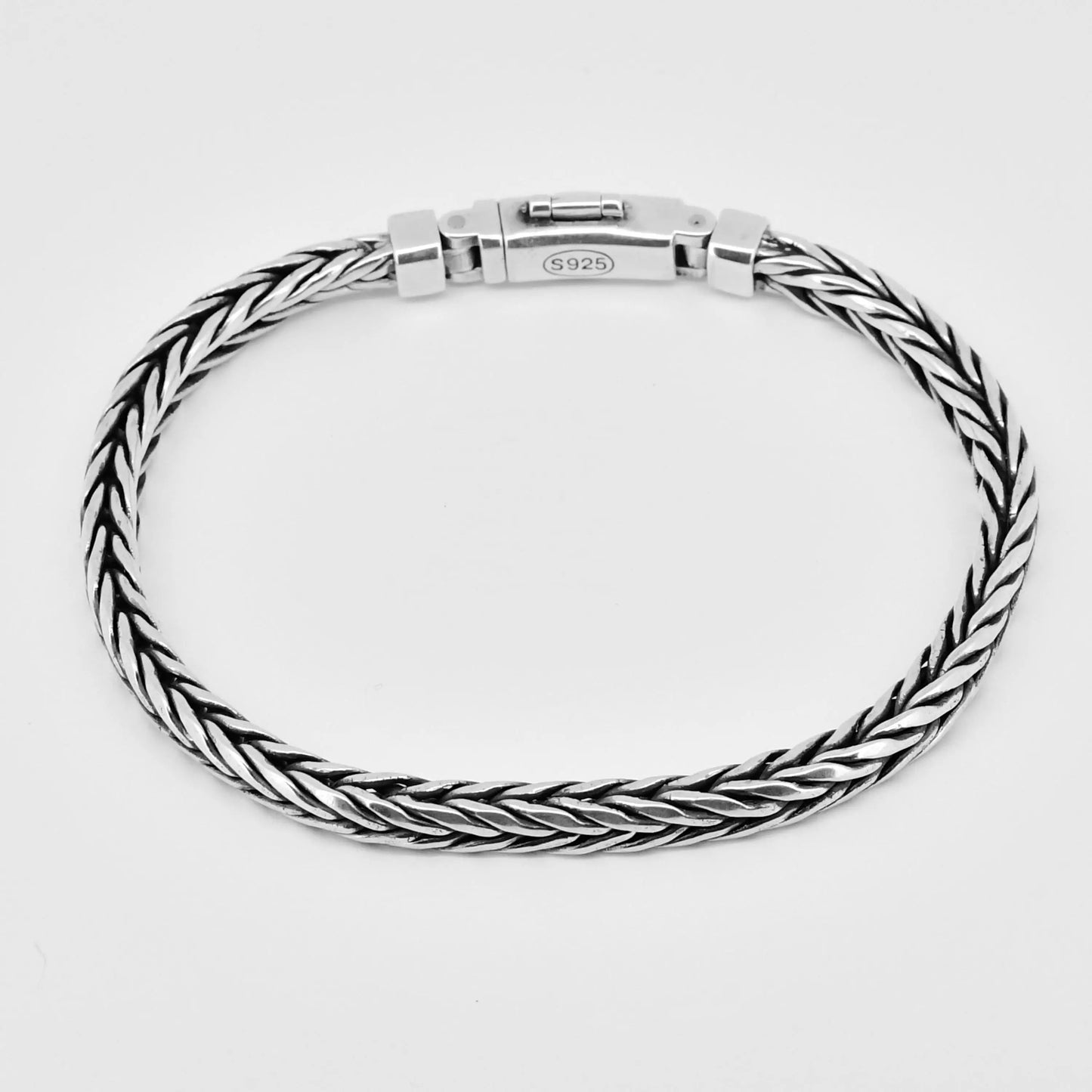 Men’s Retro Keel Bracelet – Pure Silver Power