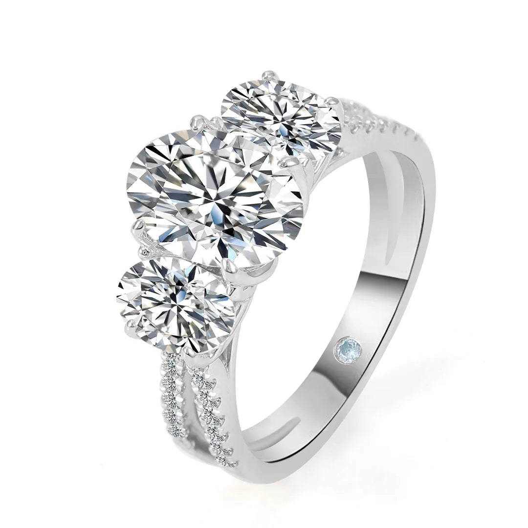 Majestic Oval Radiance Ring