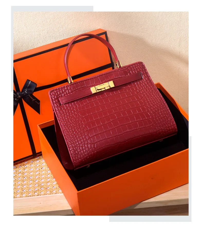 Luxurious Large Capacity Crossbody Handbag