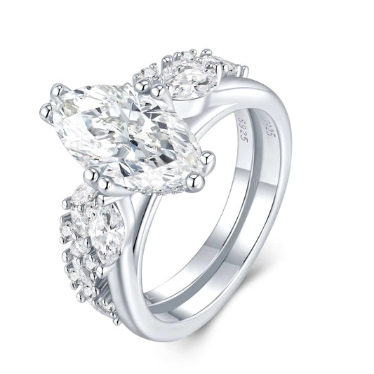 AURORA Marquise Sparkle Ring