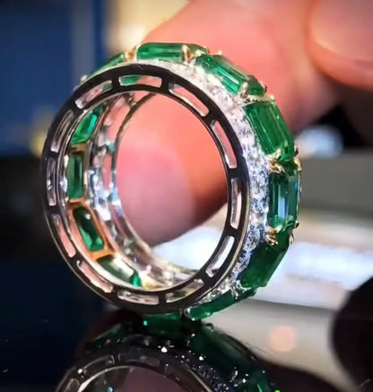 Vintage Emerald Sparkle Ring