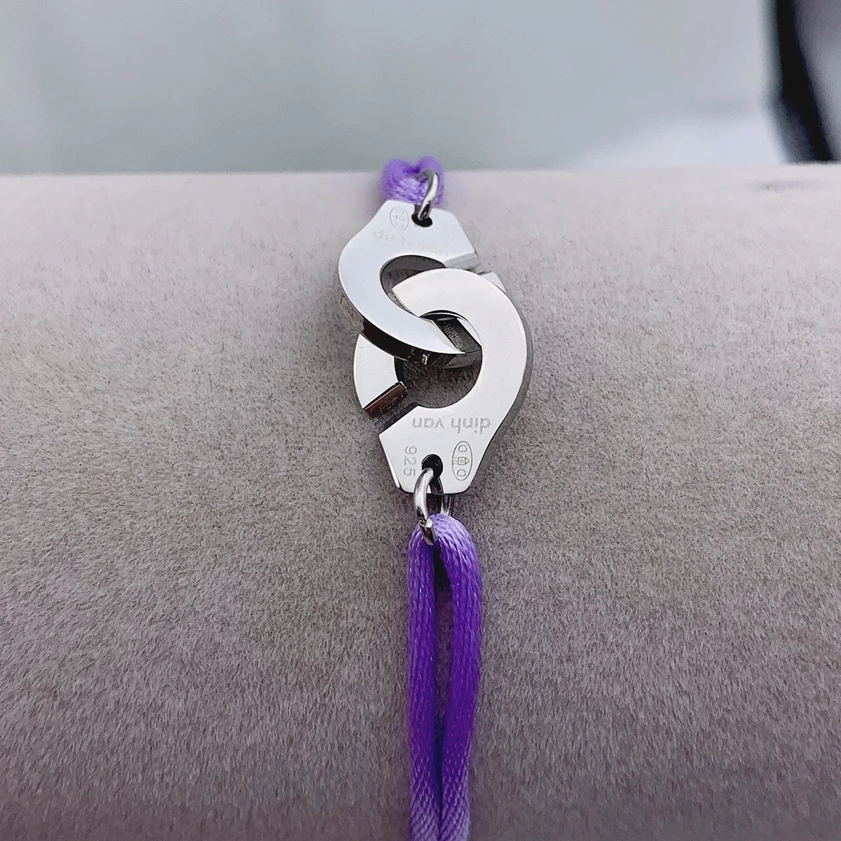 High Quailty Stainless Steel Handcuff Bracelet