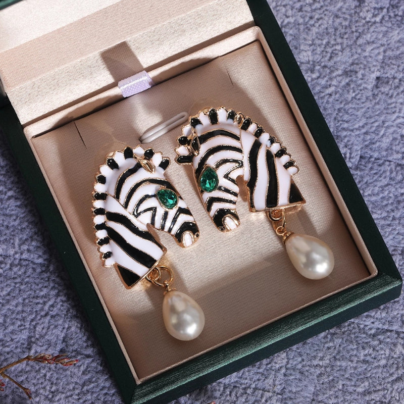 Novel Zebra Head Shape Drop Earrings Women