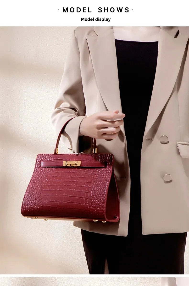 Luxurious Large Capacity Crossbody Handbag