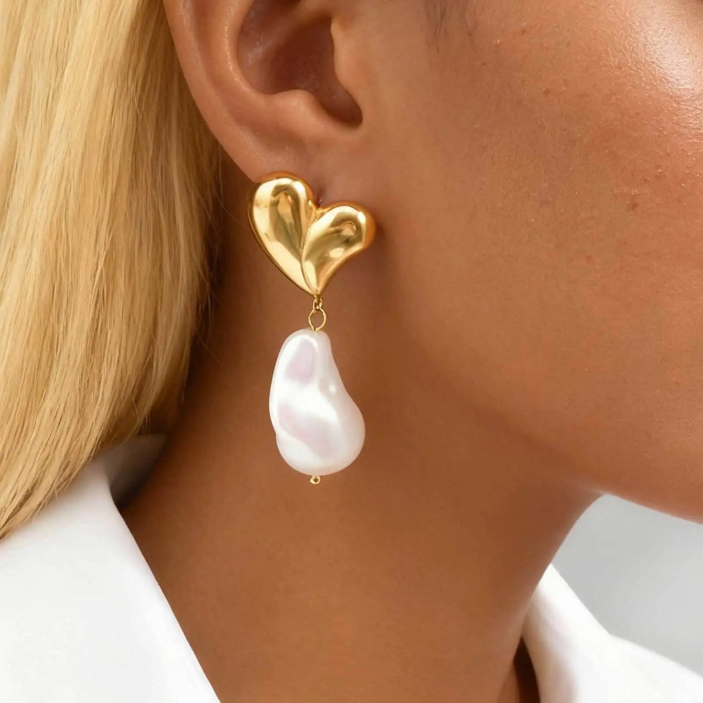 Elegant Baroque Pearl Dangle Earrings