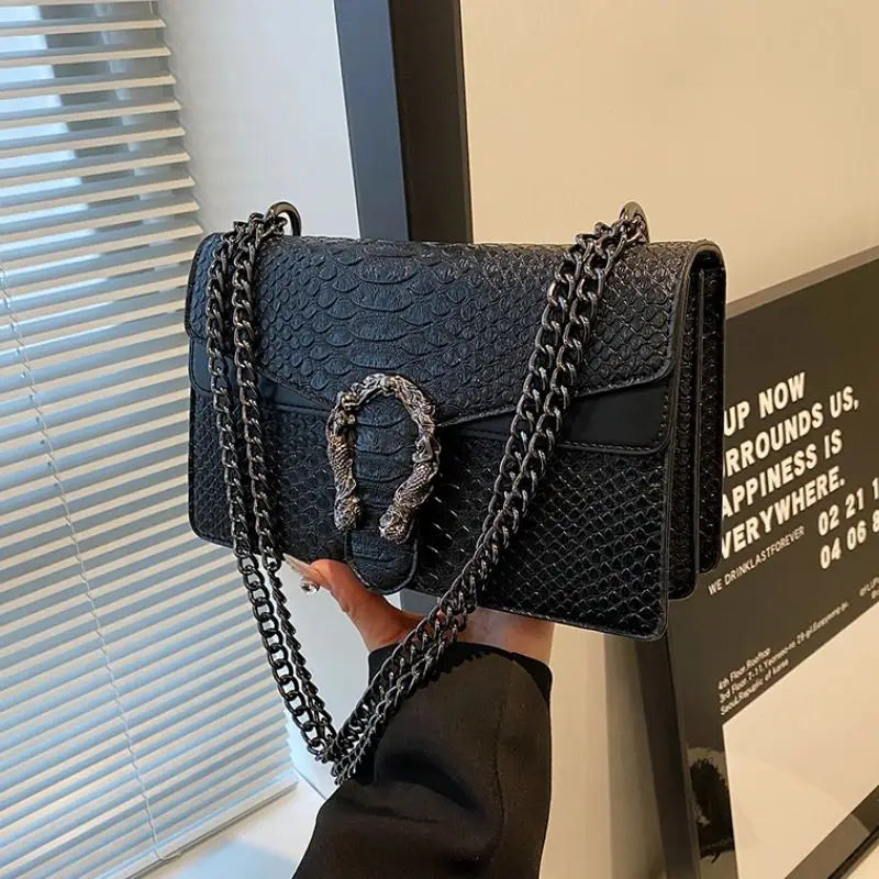 Retro Style Fashion Chain Shoulder Bag for Women Snake Pattern